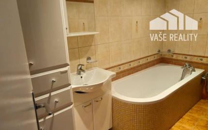 Prenájom  3,5 izbového rodinného domu Paláriková , Dubnica nad Váhom 