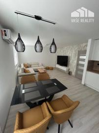 Luxusný 3 izbový mezonetový byt v UrbanParku (105 m2)-Trenčín