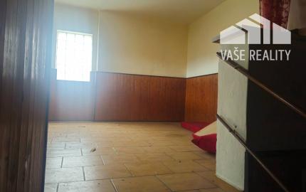 Pohostinstvo v obci Beluša-Podhorie 220m2