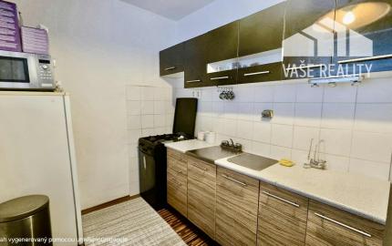 Praktický 1 izbový byt s balkónom a  nerušeným výhľadom, ideálny na investíciu aj prvé bývanie, Piešťany