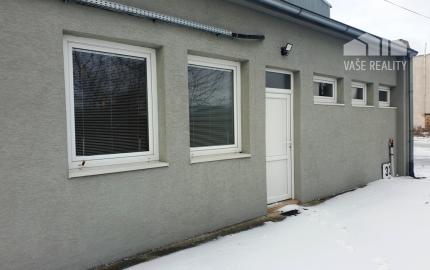 Priemyselný objekt 8000 m2 s halou 991 m2 - Tr. Bohuslavice