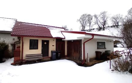 Rodinný dom, Nemšová časť Ľuborča, pozemok 1064 m2