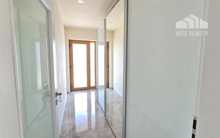 NOVOSTAVBA 4-IZBOVÉHO BUNGALOVU LEN 7 KM OD PIEŠŤAN – SOKOLOVCE