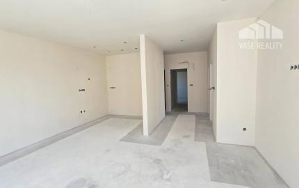 NOVOSTAVBA 4-IZBOVÉHO BUNGALOVU LEN 7 KM OD PIEŠŤAN – SOKOLOVCE