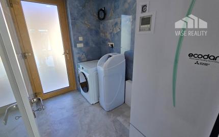 NOVOSTAVBA 4-IZBOVÉHO BUNGALOVU LEN 7 KM OD PIEŠŤAN – SOKOLOVCE