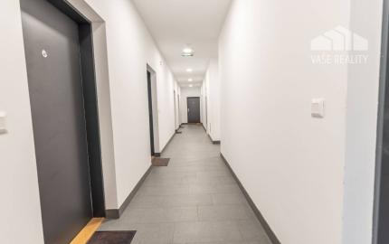 Výnimočný 3-izbový apartmán s balkónom, 71 m², Nový Ružinov