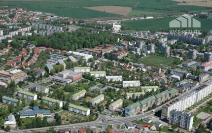 Rodinný dom v centre Dubnice nad Váhom, pozemok 583 m2
