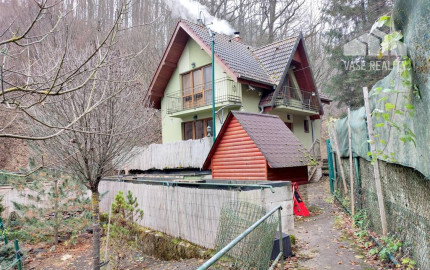 Murovaná chata v rekreačnej oblasti , Moravany nad Váhom - Výtoky