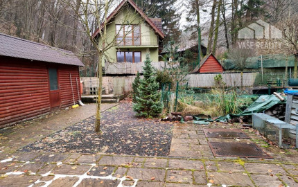 Murovaná chata v rekreačnej oblasti , Moravany nad Váhom - Výtoky