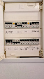 Murovaná chata v rekreačnej oblasti , Moravany nad Váhom - Výtoky