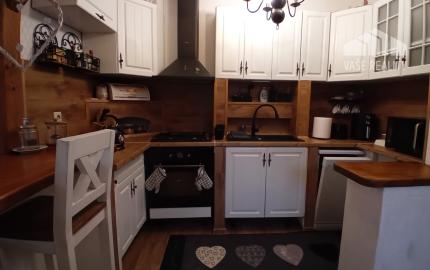 Rodinný dom, Vršatské Podhradie, okres Ilava