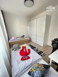 Veľkorysý 3 izbový byt 87m2 po rekonštrukcii, Wiener Neustadt