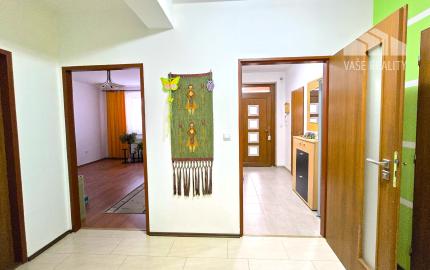 Iba u nás:  Na predaj Zariadený Hotový BUNGALOV bez kompromisov | pri Piešťanoch (6 km)