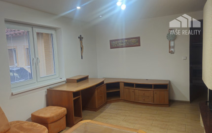 Prenájom  3,5 izbového rodinného domu Paláriková , Dubnica nad Váhom 