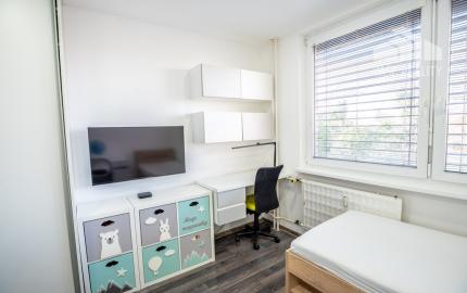 Na predaj 3-izbový byt s balkónom, 75 m², Cintorínska ulica, Šaľa - Veča