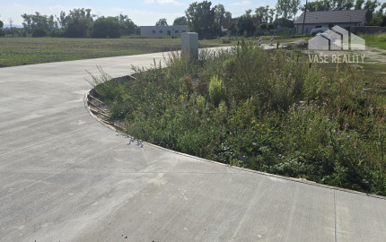 PREDAJ STAVEBNÝ POZEMOK 610 M² BOROVCE /VODA, ELEKTRINA, KANALIZÁCIA/