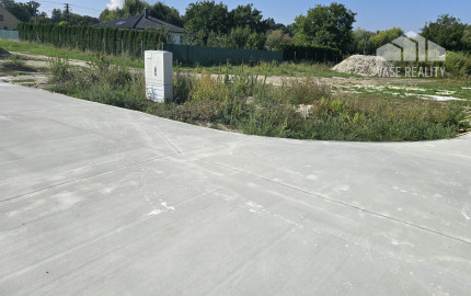 PREDAJ STAVEBNÝ POZEMOK 634 M² BOROVCE /VODA, ELEKTRINA, KANALIZÁCIA/