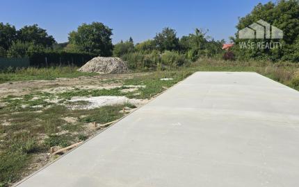 STAVEBNÝ POZEMOK 561 M² BOROVCE *VIDEO*