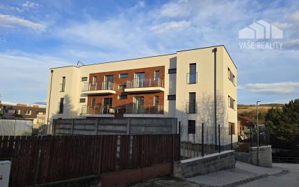 3i BYT 70m² balkón 5m², garáž + parkovacie miesto, novostavba BANKA