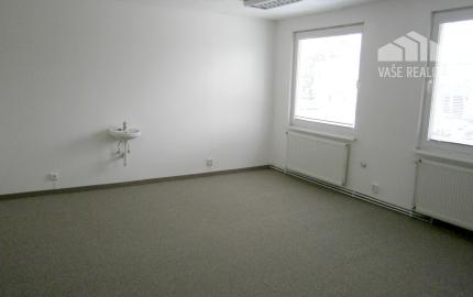 Prenájom kancelárskych priestorov-31m2 a 21m2, Vrbovská Cesta, Piešťany
