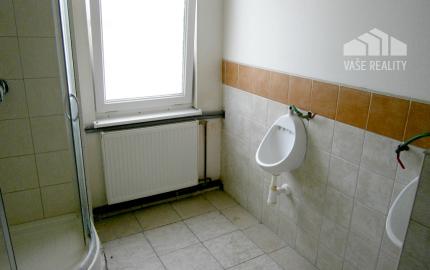 Prenájom kancelárskych priestorov-31m2 a 21m2, Vrbovská Cesta, Piešťany