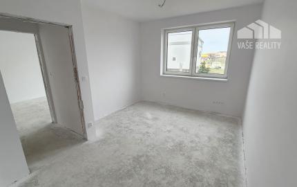 4 IZB. NOVOSTAVBA  RODINNÝ DOM S POZEMKOM 233 M2, NOVÁ DEDINKA