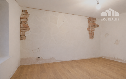 Rodinný dom s 13 árovým pozemkom, Cabaj - Nitra