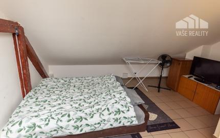 Na prenájom izba v RD - Padlých hrdinov, Bratislava II. ihneď voľná