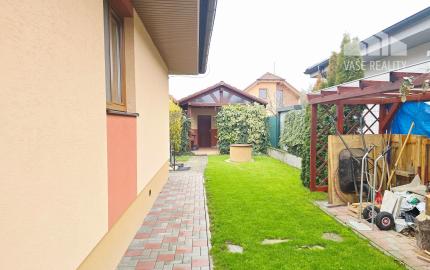 Iba u nás:  Na predaj Zariadený Hotový BUNGALOV bez kompromisov | pri Piešťanoch (6 km)