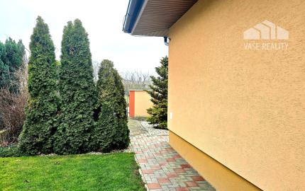 Iba u nás:  Na predaj Zariadený Hotový BUNGALOV bez kompromisov | pri Piešťanoch (6 km)