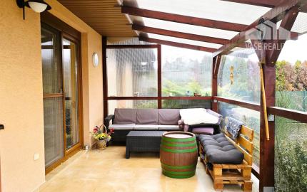 Iba u nás:  Na predaj Zariadený Hotový BUNGALOV bez kompromisov | pri Piešťanoch (6 km)