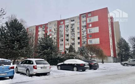 Predaj: zrekonštruovaný praktický 1 izbový byt s balkónom a nerušeným výhľadom, Piešťany