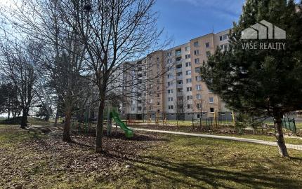 Predaj: zrekonštruovaný praktický 1 izbový byt s balkónom a nerušeným výhľadom, Piešťany