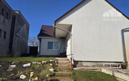 Zrekonštruovaný rodinný dom v srdci obce Veselé | okr. Piešťany