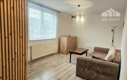 REZERVOVANÝ -EXKLUZÍVNE - 2 izbový byt Trenčianska Teplá