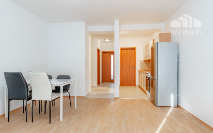 Luxusný 2-izbový byt + 2 balkóny, 73 m², garážové státie - Ružinov