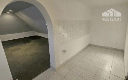 PRENÁJOM OBCHODNÉHO PRIESTORU 120m2/ DUBNIČKA- TRŽNICA