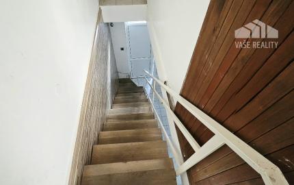 PRENÁJOM OBCHODNÉHO PRIESTORU 120m2/ DUBNIČKA- TRŽNICA