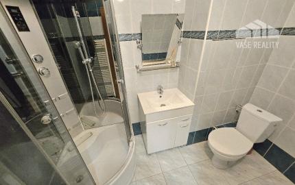 PRENÁJOM Bánovce nad Bebravou/2 IZBOVÝ BYT/CENTRUM/LOGGIA/PIVNICA