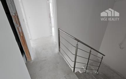 *AKCIA* 4 IZB. NOVOSTAVBA  RODINNÝ DOM S POZEMKOM 233 M2, NOVÁ DEDINKA