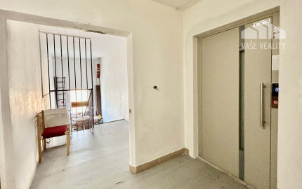 Predaj: slnečný, praktický 1 izbový byt s balkónom a nerušeným výhľadom, Piešťany