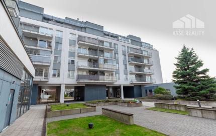 -REZERVOVANÉ-   Luxusný 2-izbový byt + 2 balkóny, 73 m², Hrachová ul. 