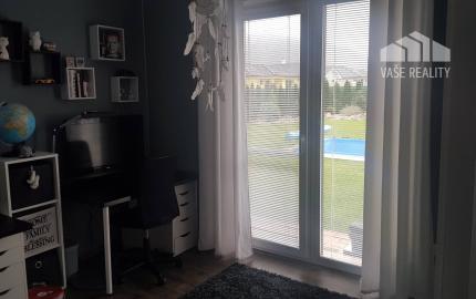 Novostavba - bungalov 100 m2 v obci Košeca, pozemok 800 m2