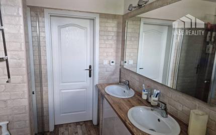 Novostavba - bungalov 100 m2 v obci Košeca, pozemok 800 m2