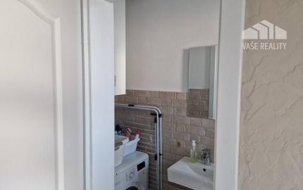 Novostavba - bungalov 100 m2 v obci Košeca, pozemok 800 m2