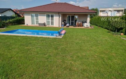 Novostavba - bungalov 100 m2 v obci Košeca, pozemok 800 m2