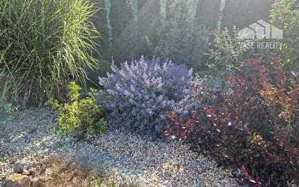 Novostavba - bungalov 100 m2 v obci Košeca, pozemok 800 m2