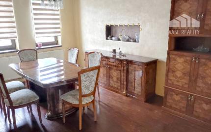 NOVÁ CENA!!! 5 izbový rodinný dom s garážou, Moravany nad Váhom