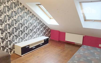 NOVÁ CENA!!! 5 izbový rodinný dom s garážou, Moravany nad Váhom