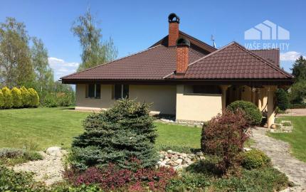 Krásny 7-izbový RD, 328 m² + 1389 m² pozemok, Trebostovo, okres Martin